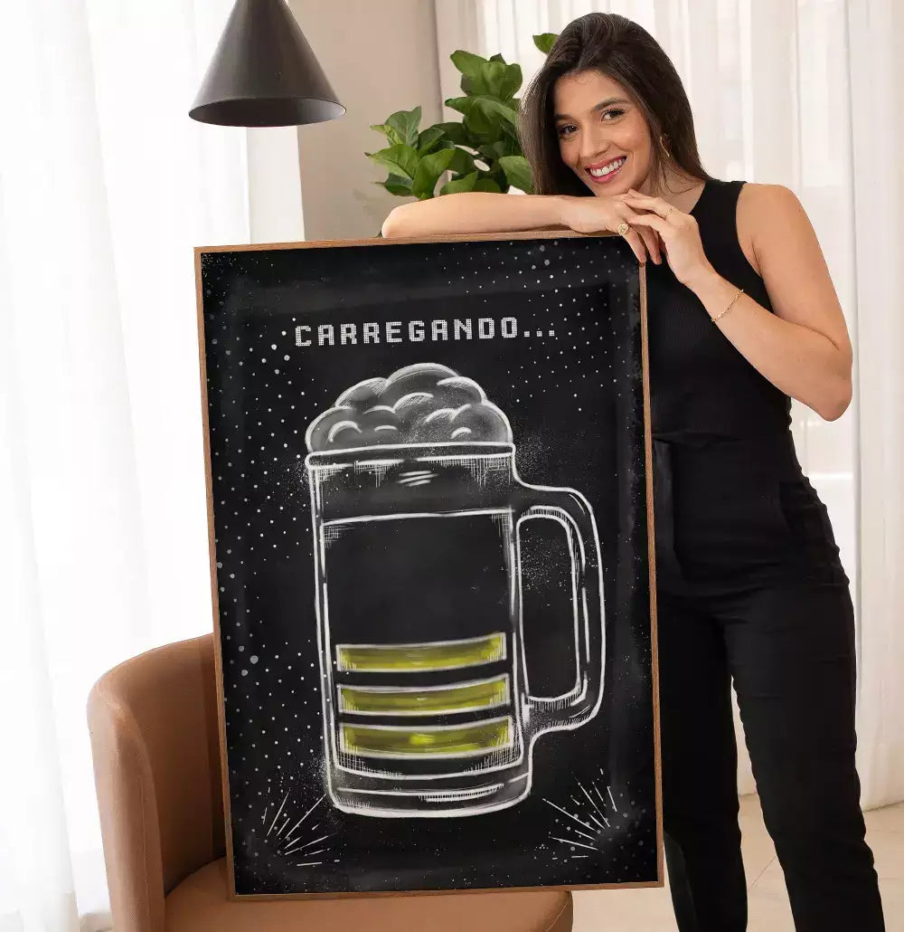 Quadro Decorativo Cerveja Carregando Estilo Giz em Lousa · foto 2