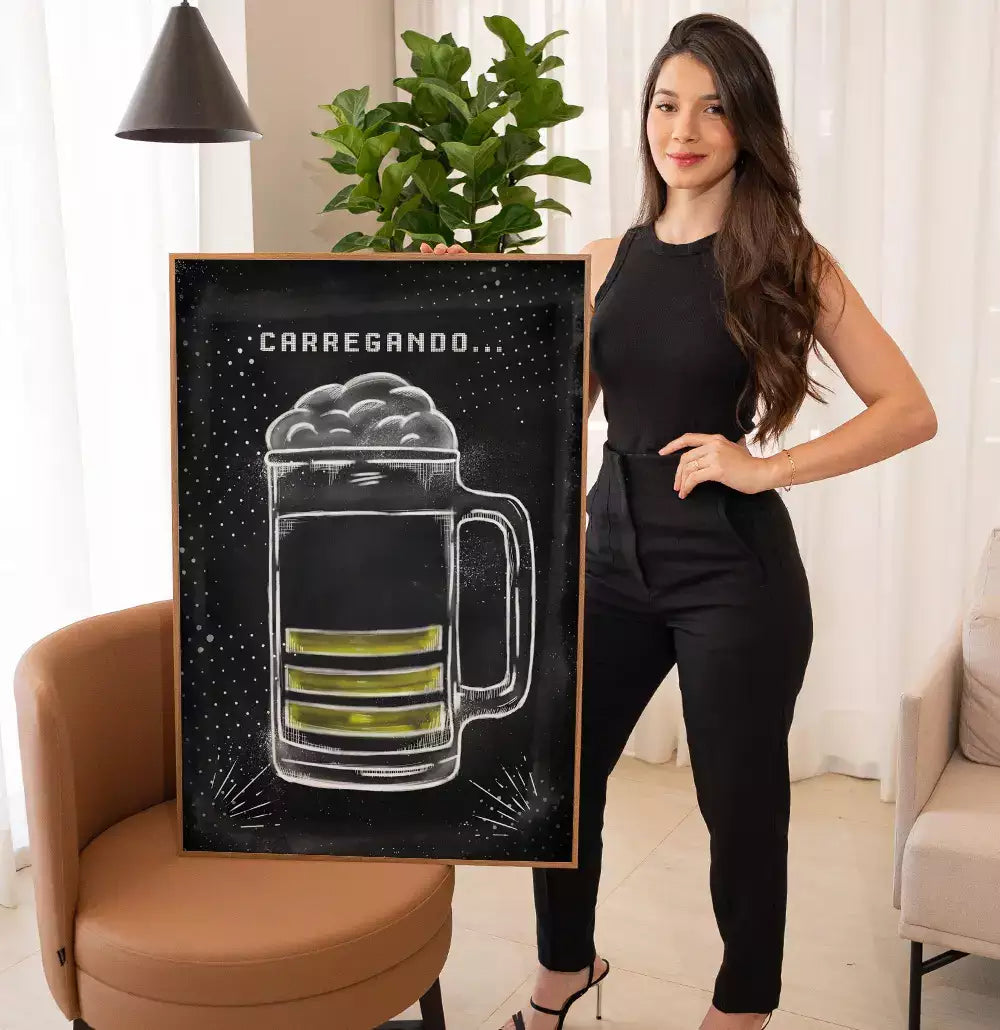 Quadro Decorativo Cerveja Carregando Estilo Giz em Lousa · foto 4