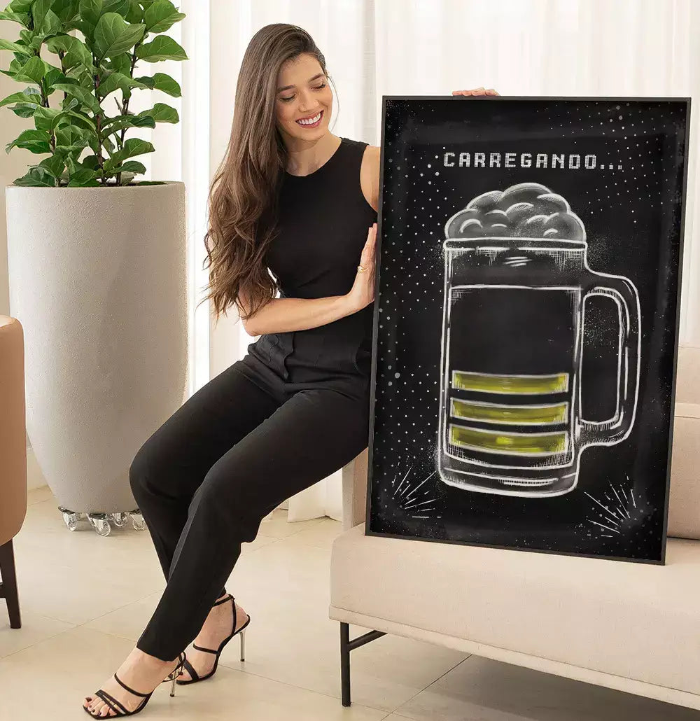 Quadro Decorativo Cerveja Carregando Estilo Giz em Lousa · foto 6